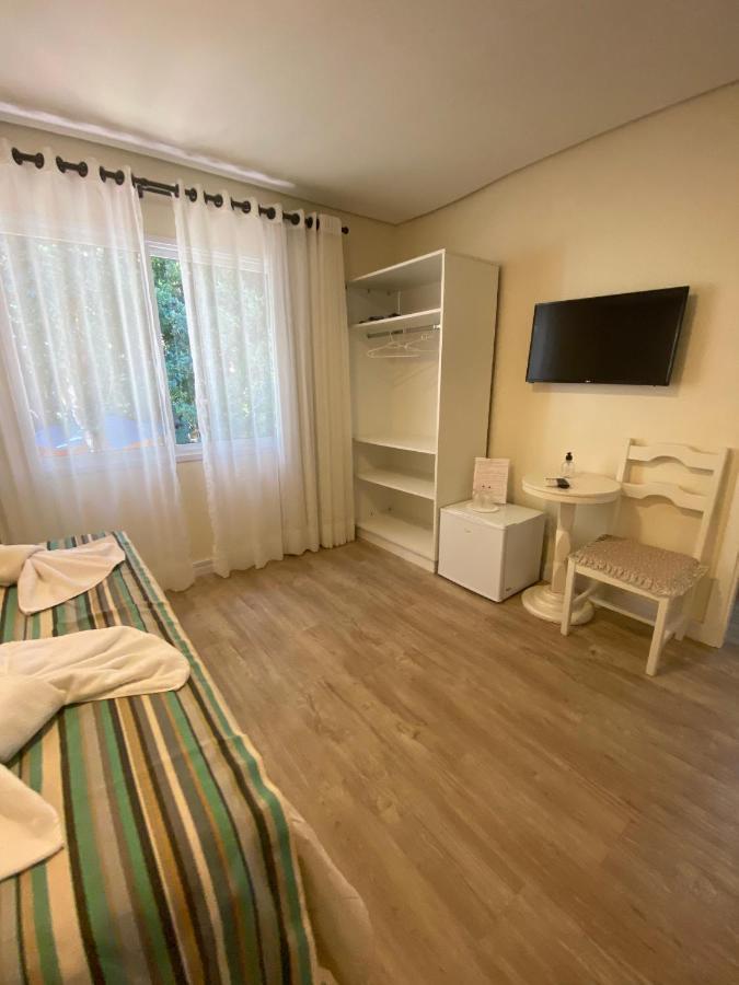 그라마도 Pousada Ipe Amarelo E Quinta Dos Medeiros B&B 외부 사진